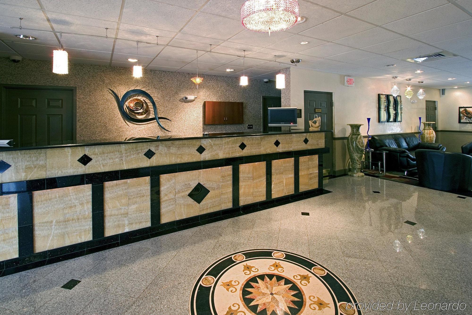 Days Inn & Suites By Wyndham Bonita Springs North Naples Esterno foto